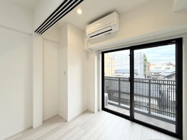 エレミ本蓮沼3階 リビング