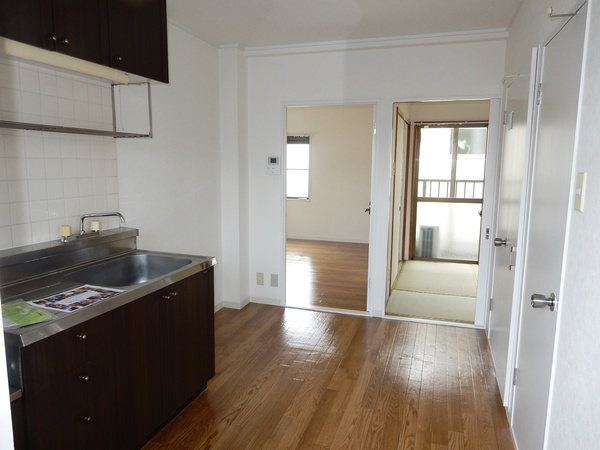 ファミーラシオン202号室 キッチン