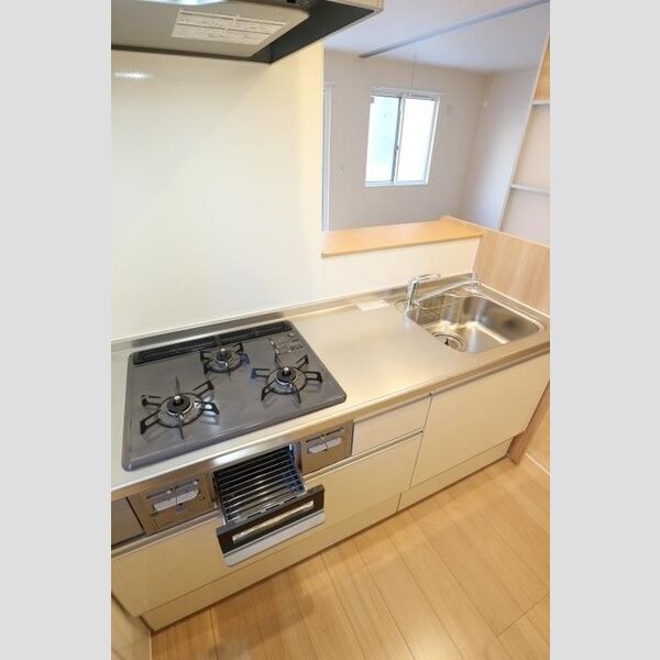 ラポール ガスコンロ3口　グリルも付いてます