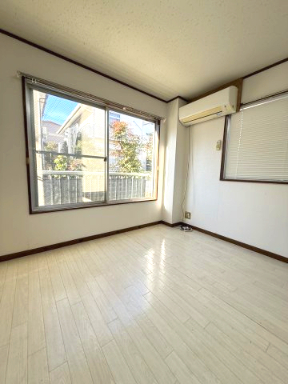 サニーヒル 内観