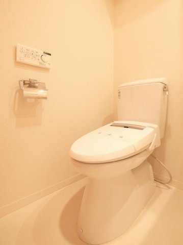 ＡＲＴＥＳＳＩＭＯ　ＬＩＮＫ　ＣＲＯＳＳ11階 内観