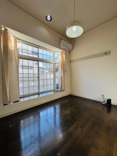 ジュネパレス鎌倉第３0102号室 リビング