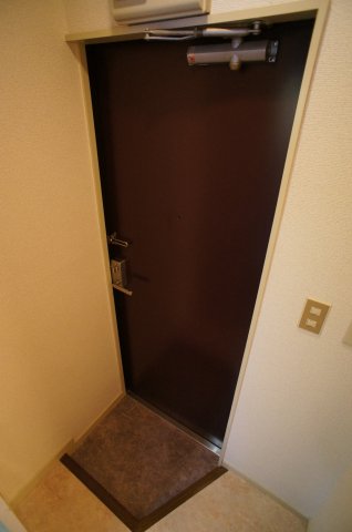 コンフォート実籾 玄関