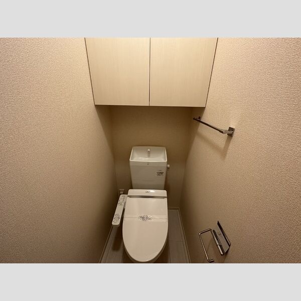 コンフォーレ　A棟 トイレ