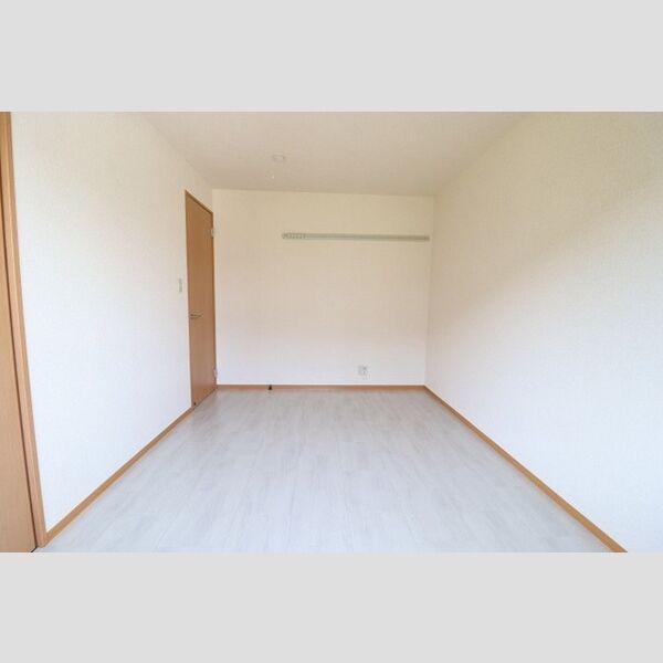 サンライズ　D102号室 洋室