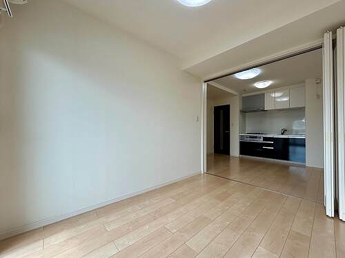 ライオンズガーデン船橋薬園台4階 居室