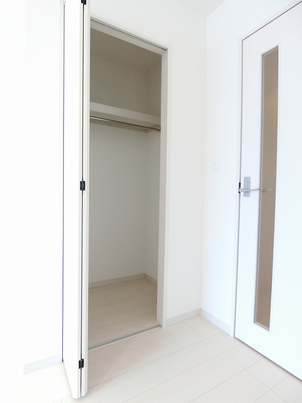 リブリ・川崎溝の口 収納