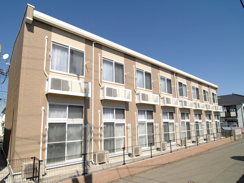 レオパレスクレエの外観画像