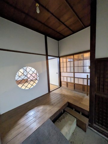 保土ヶ谷古民家 意匠のある玄関