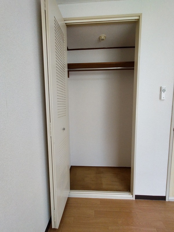 サウサリートⅡ1階 収納