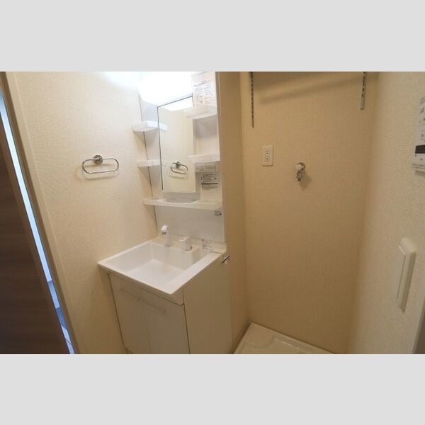 ブランヴェニール 洗髪洗面化粧台