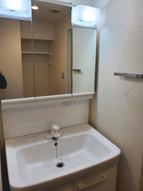 プレール・ドゥーク新宿下落合902号室 同建物別部屋の参考画像