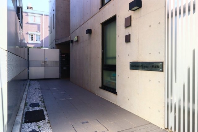 ハーモニーグラシア三軒茶屋 エントランス