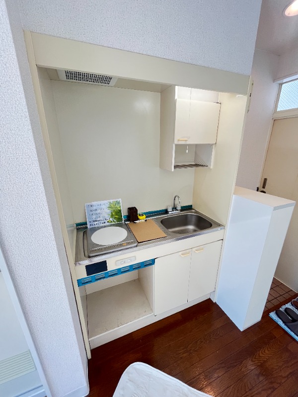 コーポミユキ2階 キッチン（IHクッキングヒーター）