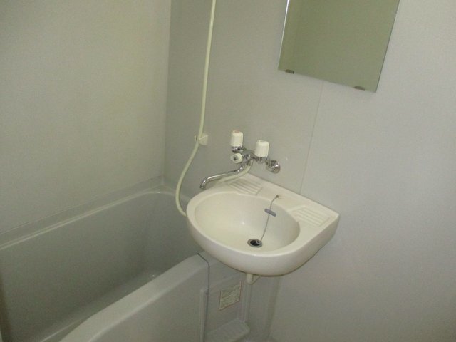 おりーぶ妙蓮寺Ａ棟 洗面