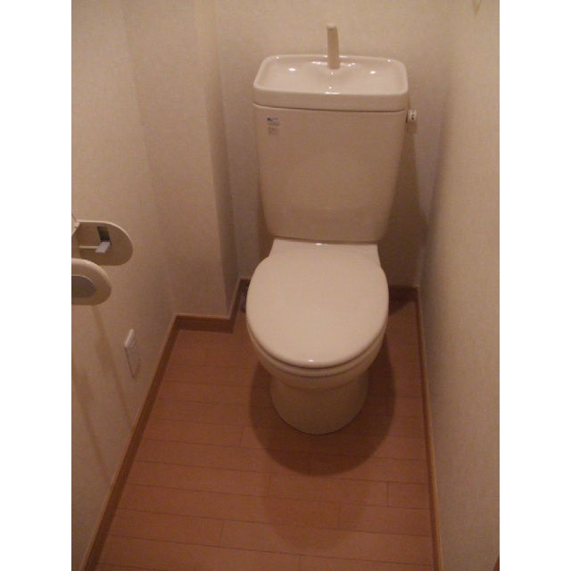 SEAハイツ1階 トイレ