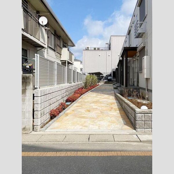 キャトルセゾン エントランス