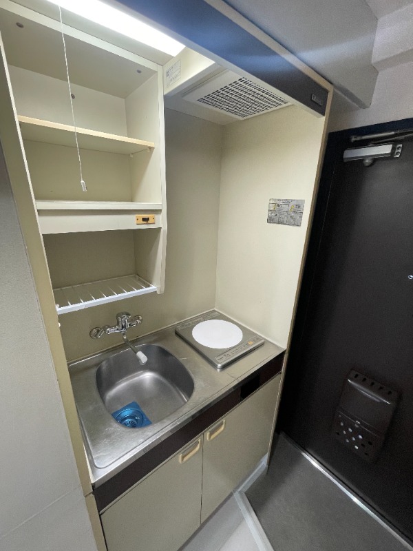 レジデンス初 キッチン