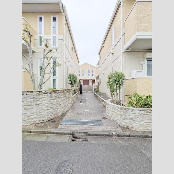 アストルム エントランス