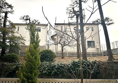 パークコリーナ上大岡アジュールコート1階 ウッドデッキからの眺望　※2026年2月撮影