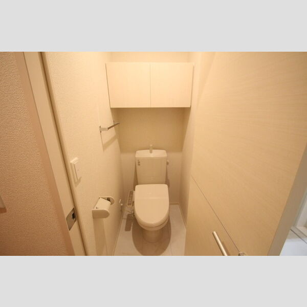 ボンメゾン トイレは温水洗浄暖房便座!