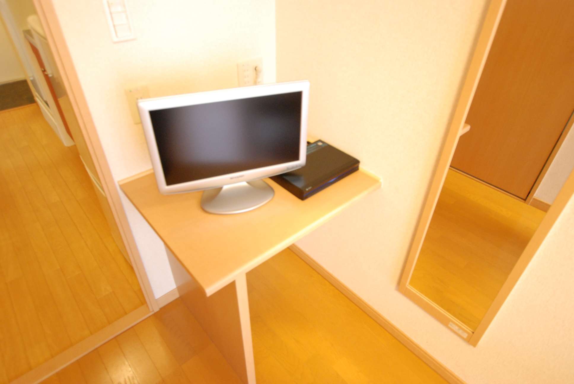 レオパレスシャルムⅡ109号室 外観