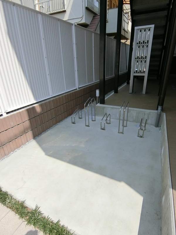 リブリ・snow owl エントランス