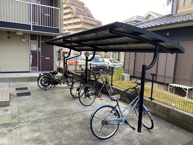 レオパレス麦の穂203号室 駐輪場