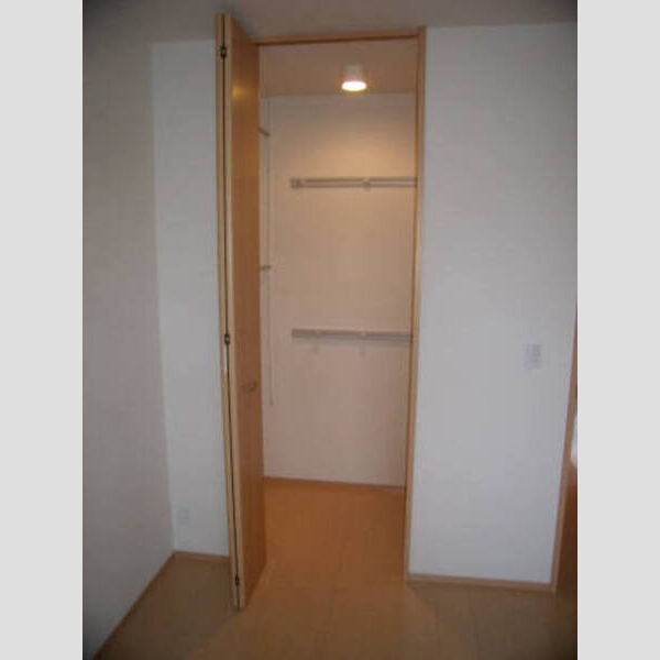 エアリーガーデン　B クローゼット