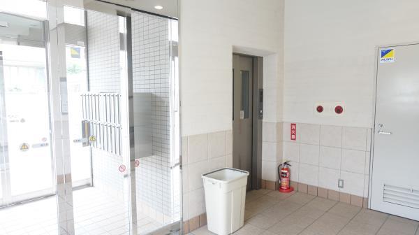 シルフィ大宮 エントランス