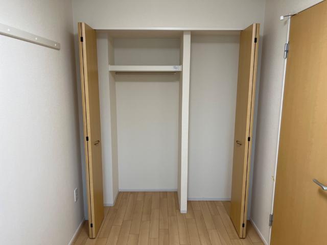 Eternal J（エターナル　ジェイ）201号室 収納