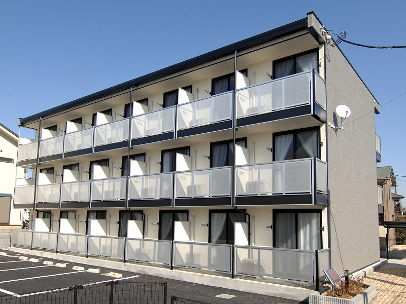 レオパレスサンクワイエット松山の外観画像