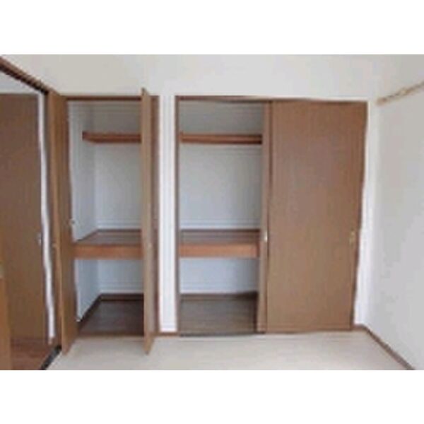 アイレッツ・ヒロ 収納