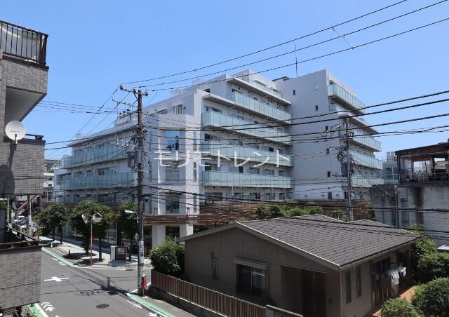 カスタリア中目黒5階 外観
