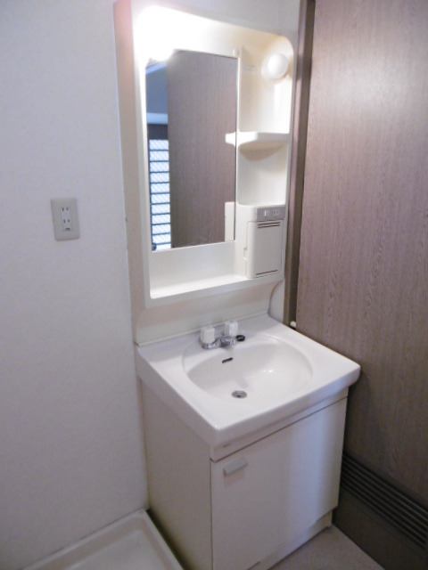 クイーンベル0406号室 洗面所