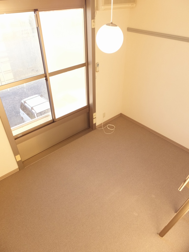 レオパレスＰａｔｉｏ 家具・家電無しのお部屋です。