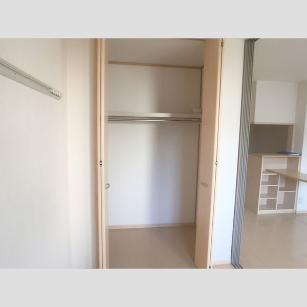 メゾンローレル　Ⅰ  クローゼット