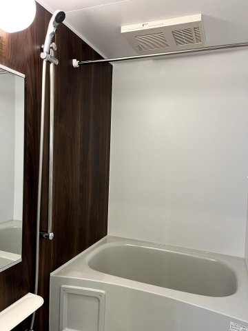 ストレリチア．M202号室 おしゃれなバスルーム