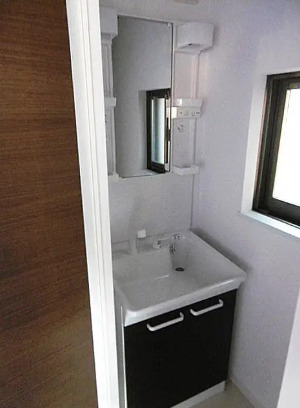 レガリア新丸子401号室 ※反転タイプのお部屋の参考写真となります。現況優先です。