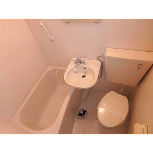 フレンドハウス0102号室 お風呂