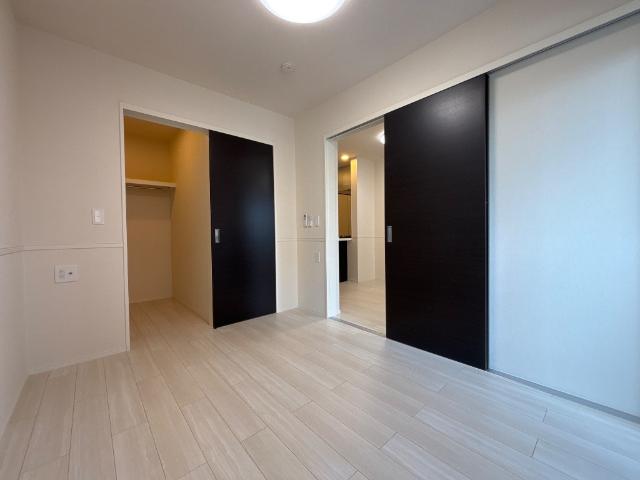 レヴメゾン神山六番館302号室 洋室（イメージ）