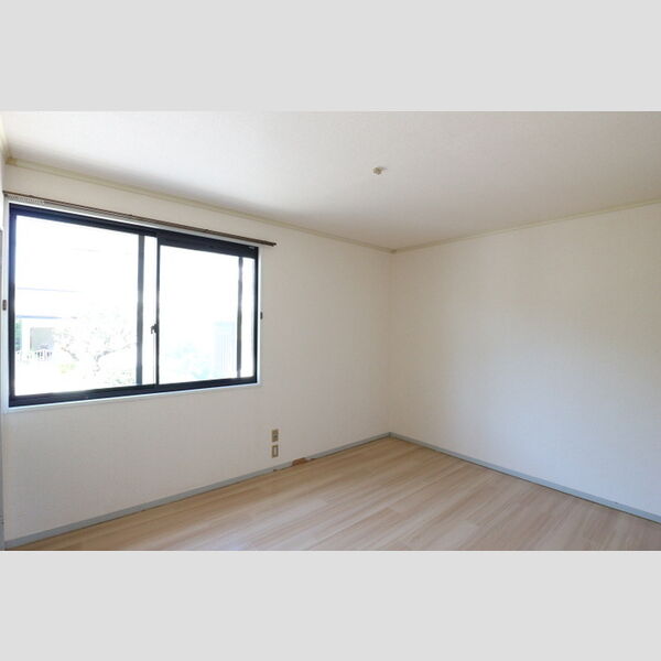 パールハイツ米村26101号室 北側洋室