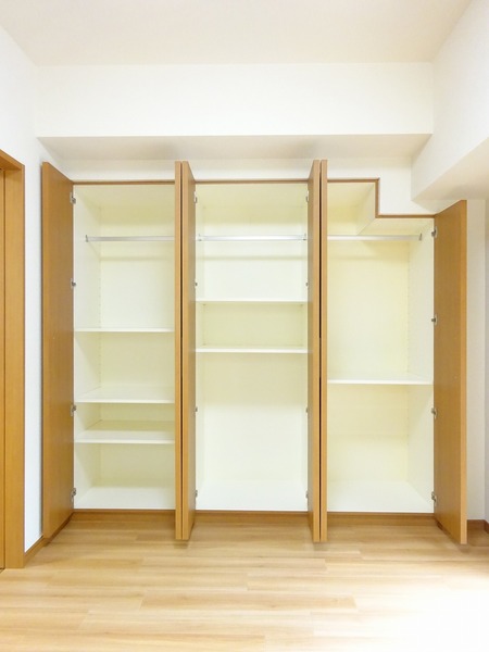 日神デュオステージ杉並井荻106号室 収納