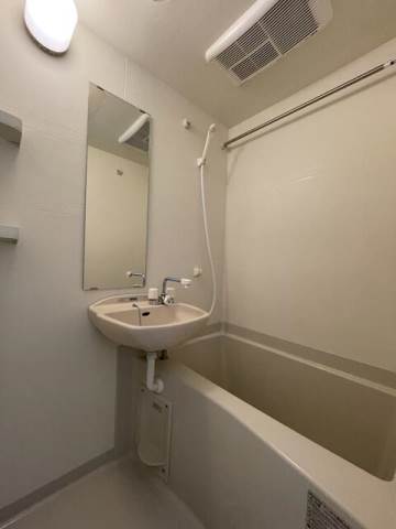 シャイニーソフト新宿御苑1階 部屋その他