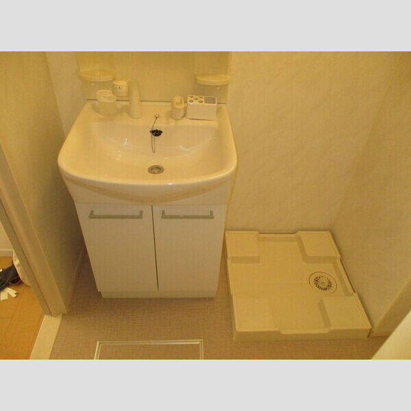 キャッスル桜木301号室 301