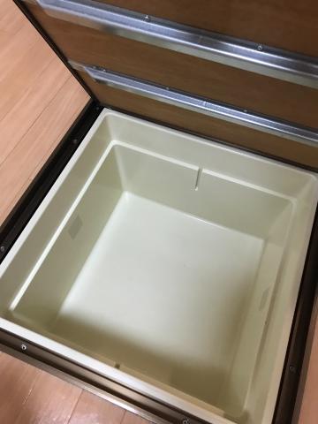 メイプルコート仲道102号室 床下収納（キッチン）