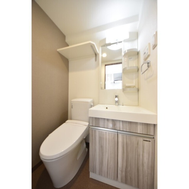 Court Blanche0502号室 内観