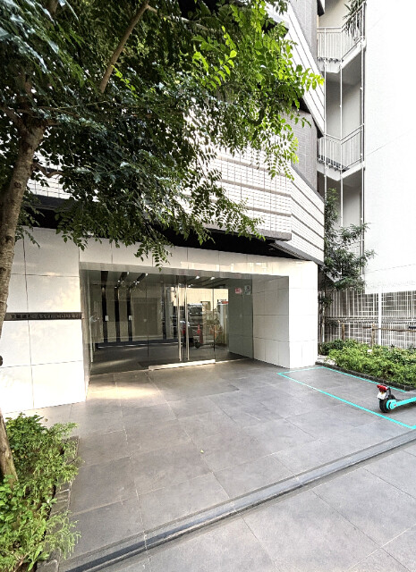 グランドコンシェルジュ新御徒町アジールコート3階 エントランス