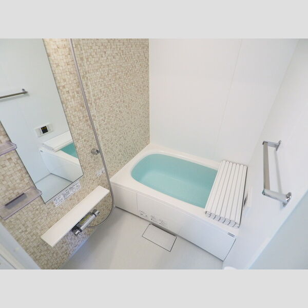 カーサ津田山201号室 バス