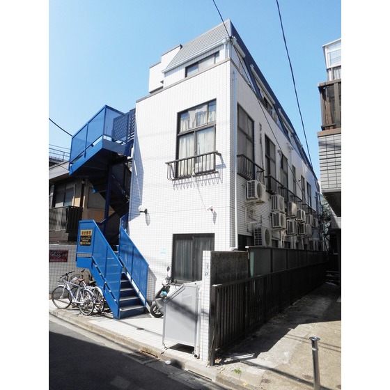 AQUAレジデンス中井301号室 外観